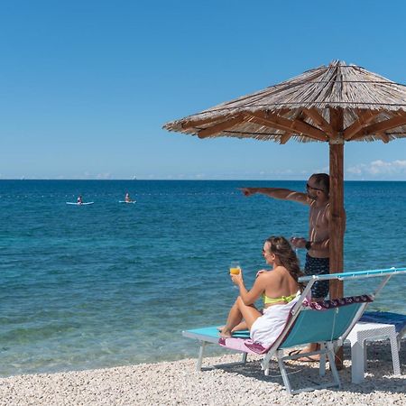 Villa Andrija Family Dream With Heated Pool At The Sea With Beautiful Garden, Outside Cinema And Kids Playground Fažana Eksteriør billede