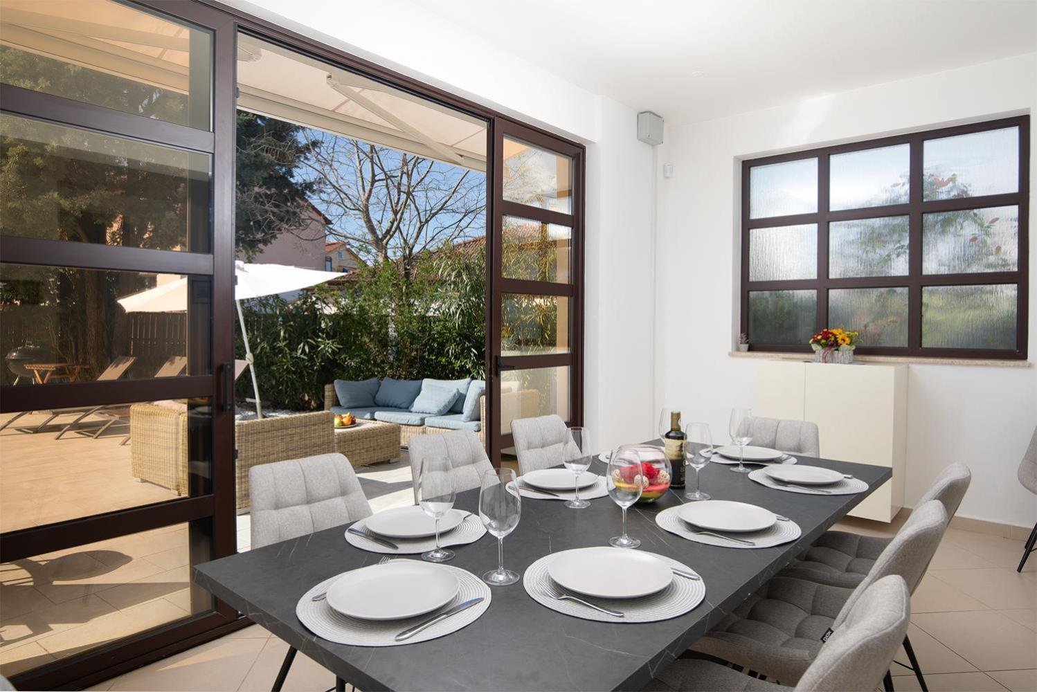 Villa Andrija Family Dream With Heated Pool At The Sea With Beautiful Garden, Outside Cinema And Kids Playground Fažana Eksteriør billede